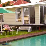 American Style Guesthouse