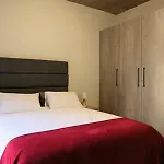 Lakeside Apartments