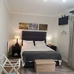 Ivy Cottage - Loadshedding Free