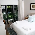 Ena Guesthouse