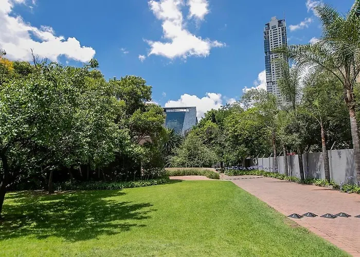 Majuba Place Sandton Executive Studio