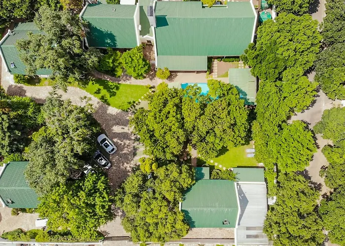 Sunninghill Guest Lodges