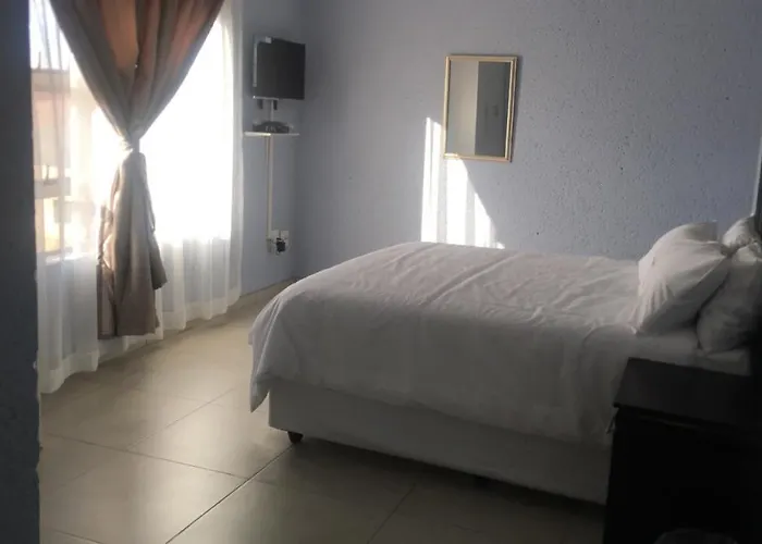 Dzuni Guesthouse