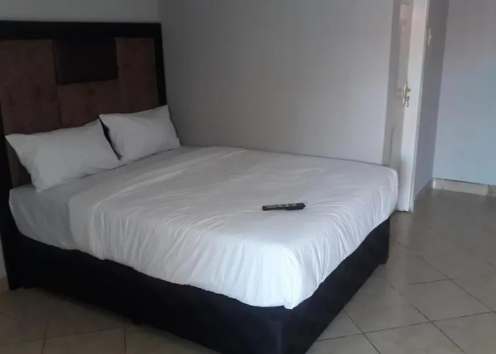 Garden Point Guest House