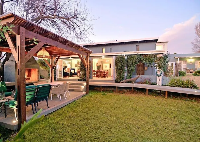 B&B On Buckingham Guest House