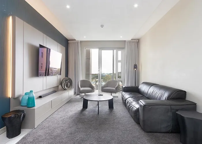 The Tyrwhitt Rosebank