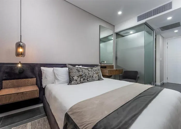 Reserved Suites Illovo