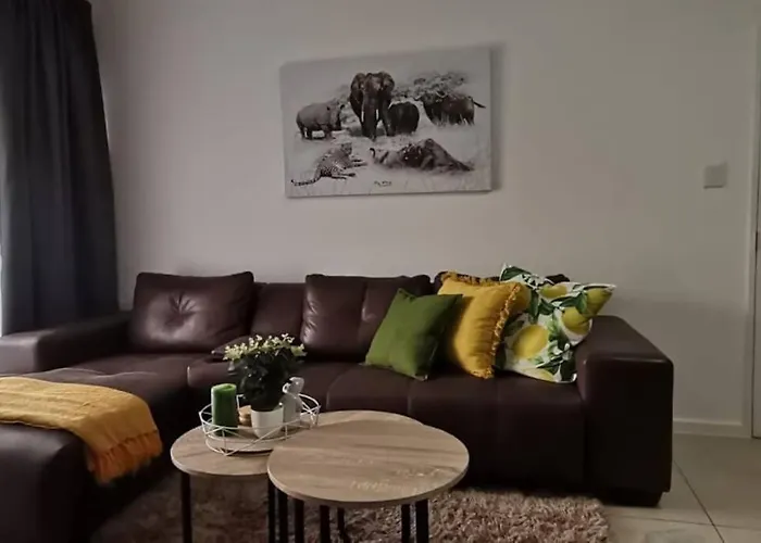 Bryanston One Bed Apartment