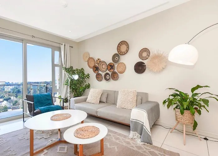 Tyrwhitt Luxury Apartment In Rosebank