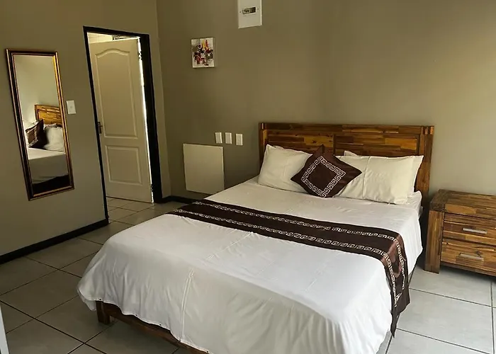 The Crib Guesthouse House
