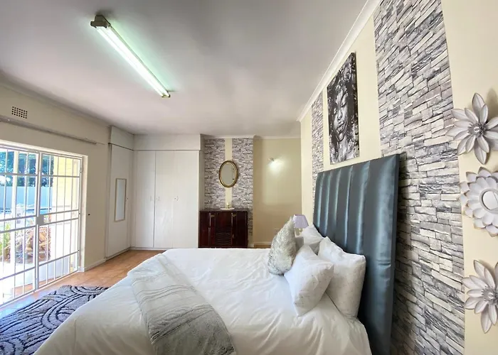 Dmpire Suite