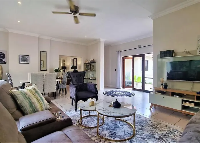Lush Lux Bryanston Villa