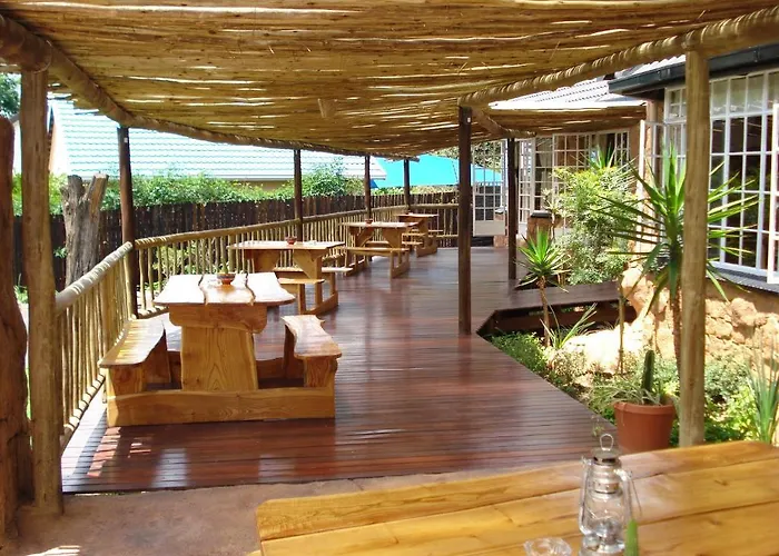Flintstones Guest House Fourways