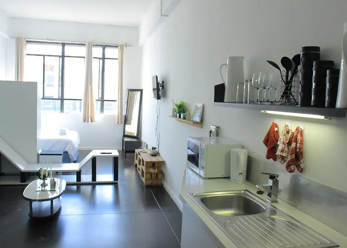 Apartment In 12 Decades - 605