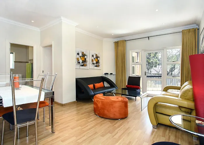 The Melrose Kernick Avenue Apartment