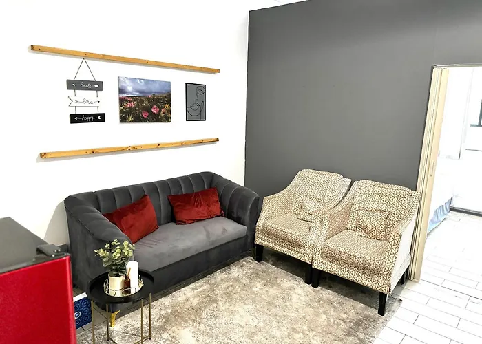 Tranquil Living On Maboneng