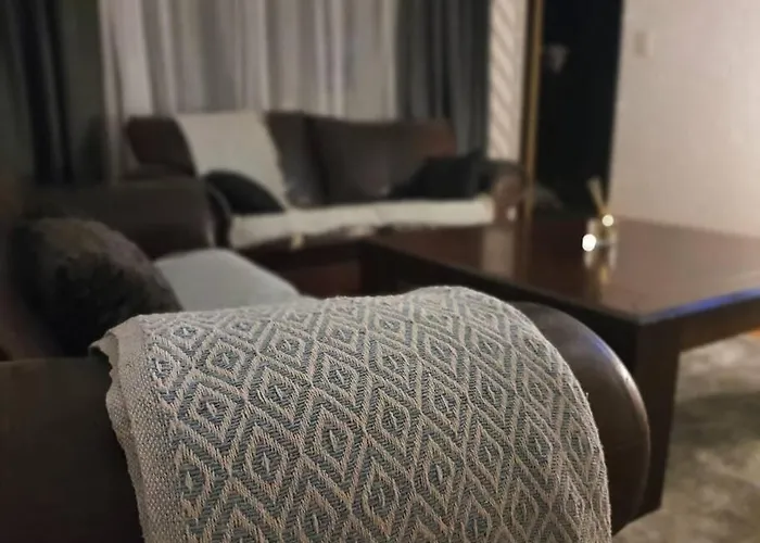 Cozy Apartment With Private Garden