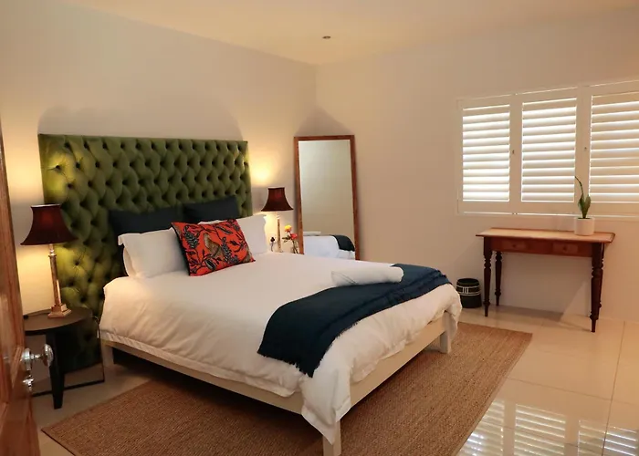 Gorgeous 1-Bedroom Sandton Flat