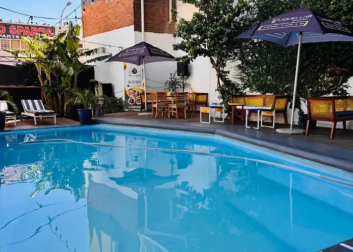 Uptown Oasis 2 Bedrooms , 2 Bathrooms Apartment In Maboneng With Unlimited Wifi