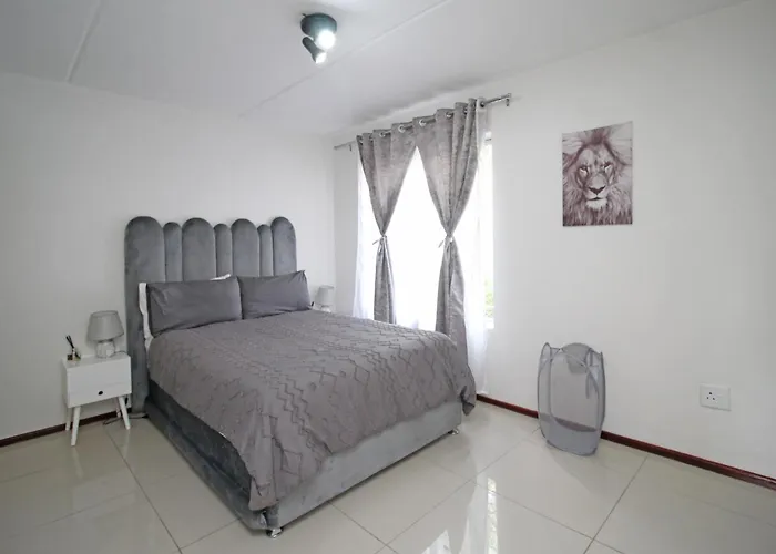 Madison Palms Apartment In Sandown