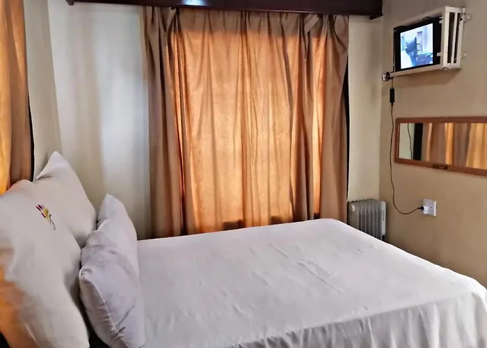 Valleycenter Guesthouse