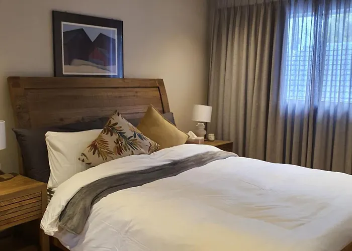Warm And Cozy Home In Randburg