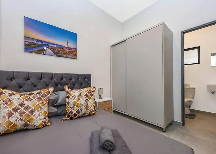 V&S Apartments-Luxury Apartment4
