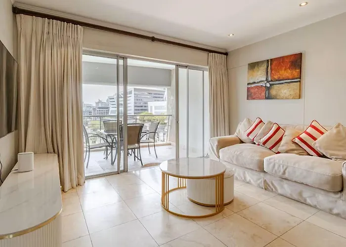 Stunning Apartment In Sandton Central