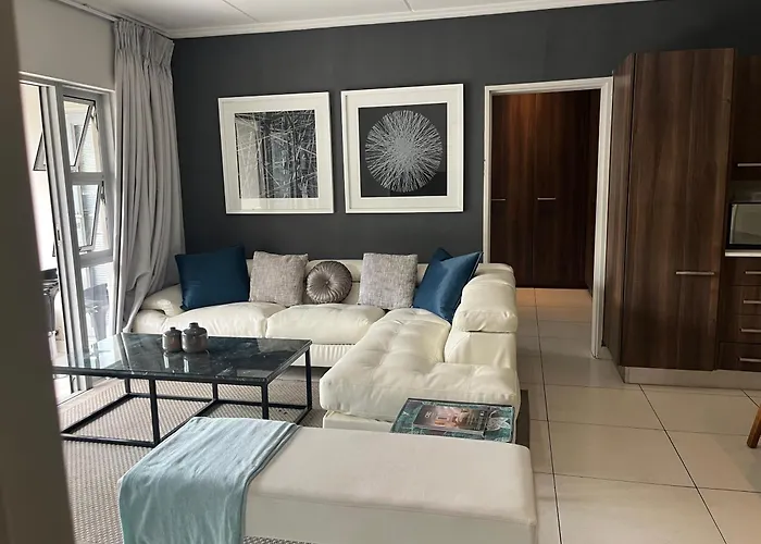 Luxury Apartment In Sandown