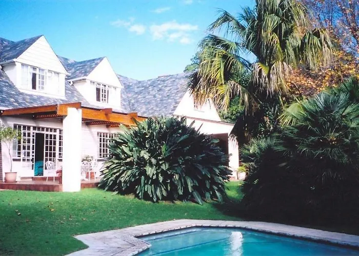 La Bougain Villa
