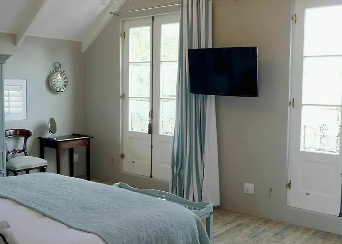 Worcester Cottage And Suite