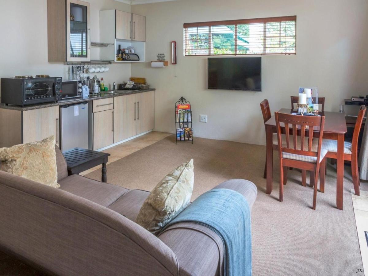 Guest house Liz At Lancaster 4*