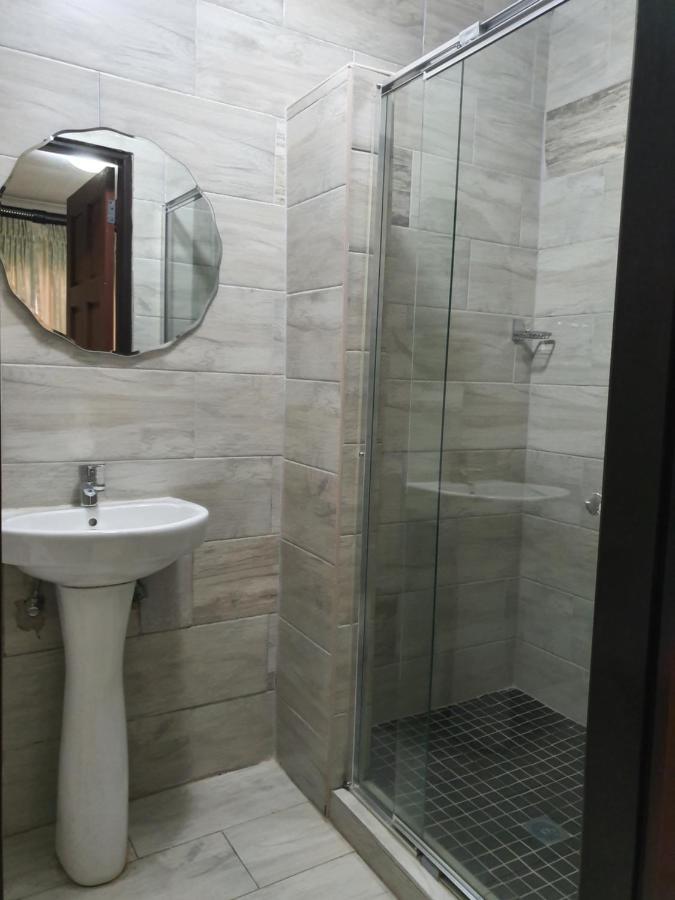De Bedford Guest Hotel 2*