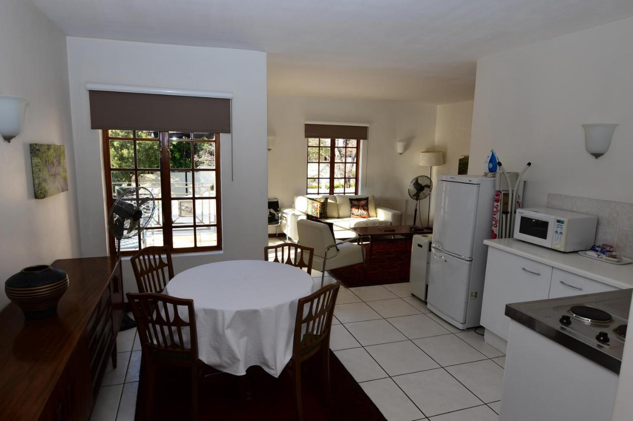 Nhà khách Highgrove 4*
