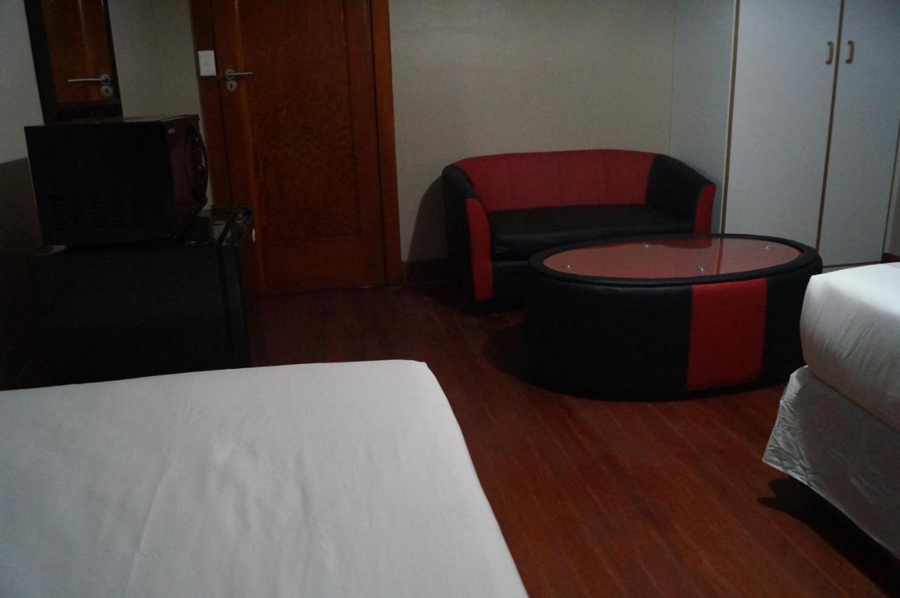 Miraton Eastgate Suites