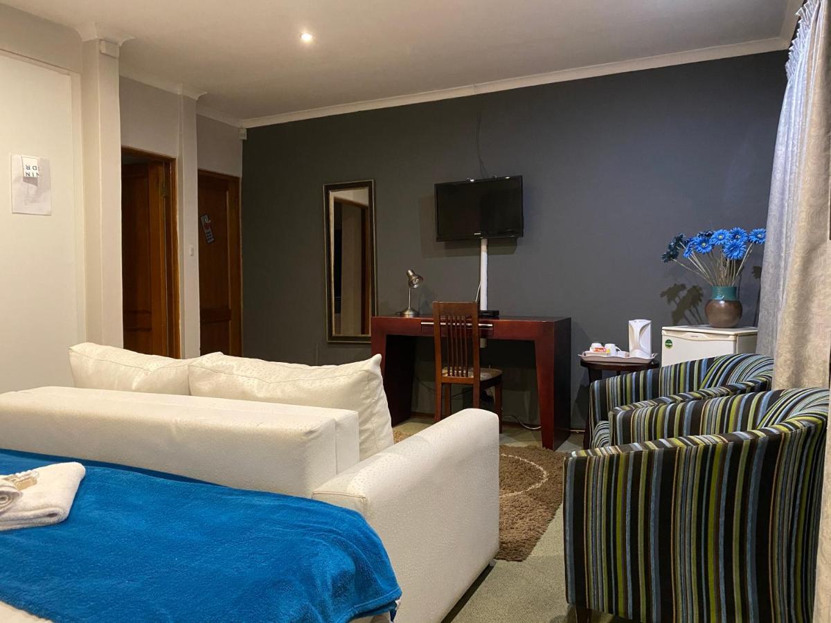 Marion lều Johannesburg