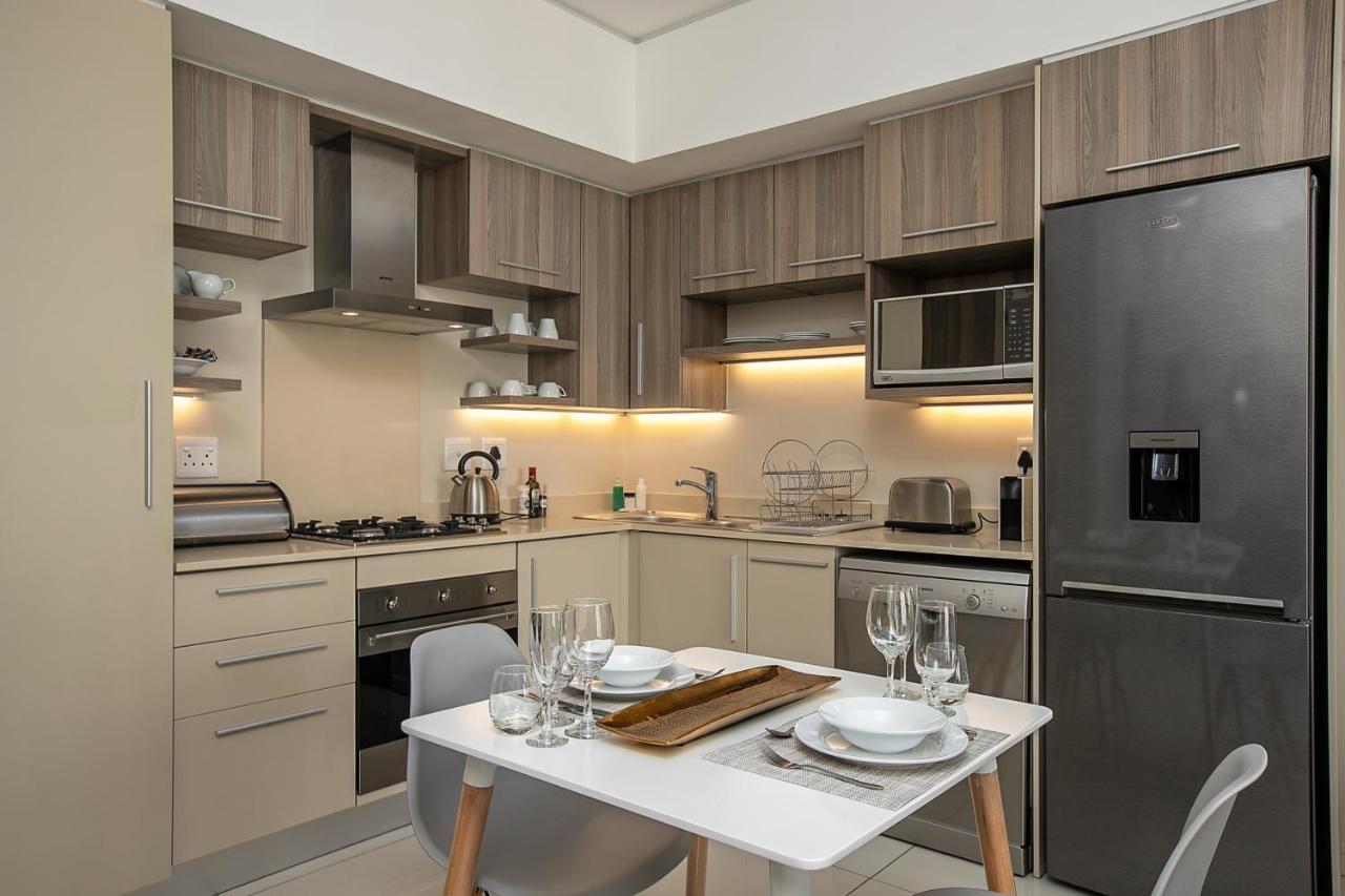 813 The Tyrwhitt - Rosebank *