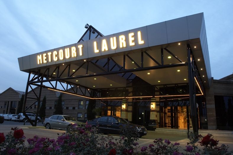 Peermont Metcourt At Emperors Palace Hotel 3*