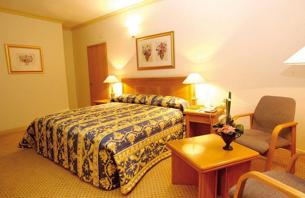 Peermont Metcourt At Emperors Palace Hotel
