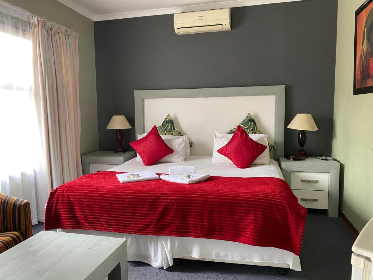 Marion * Johannesburg