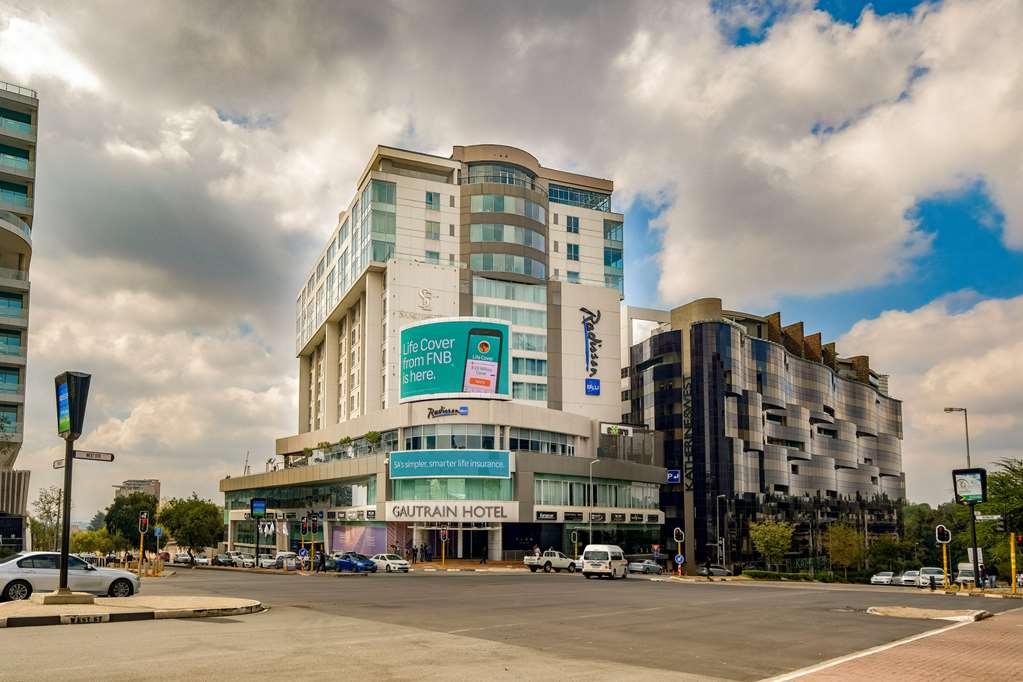 Radisson Blu Gautrain Hotel, Sandton 4* Johannesburg