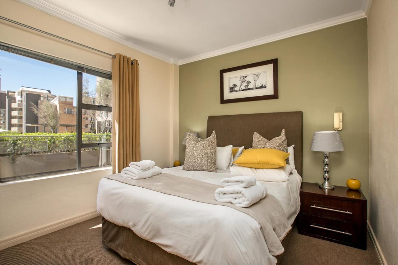 Alpha Lux Aparthotel 3*