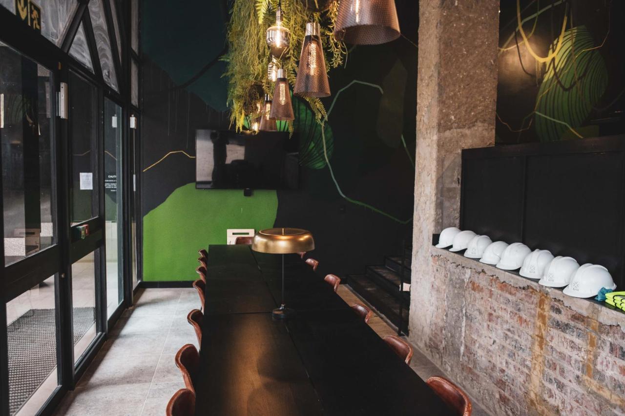 Blackbrick Sandton One Hotel