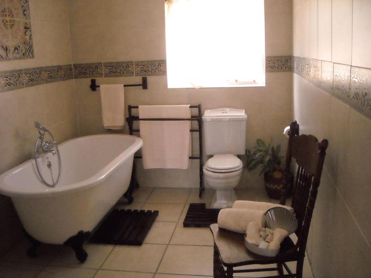 Upper Houghton Bed & Breakfast 3*