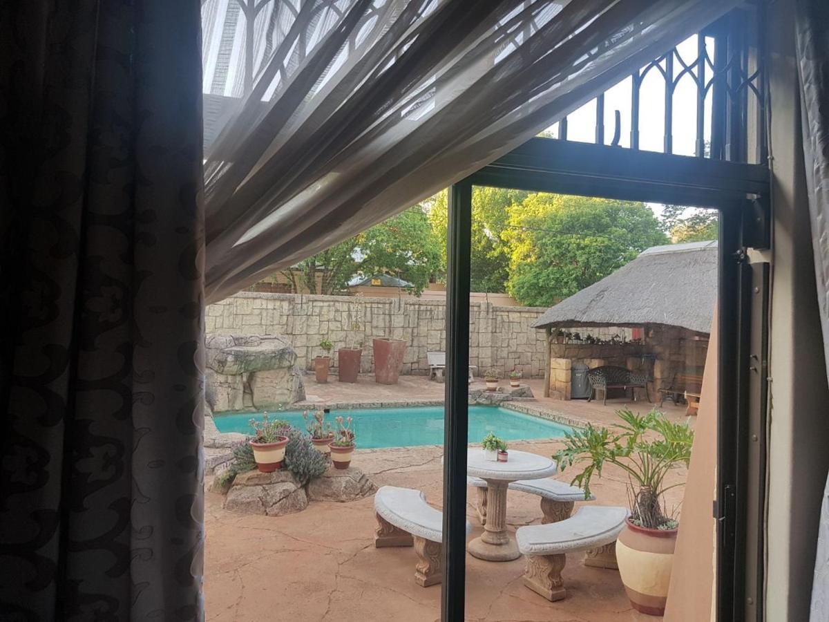 Upper Houghton Bed & Breakfast Johannesburg