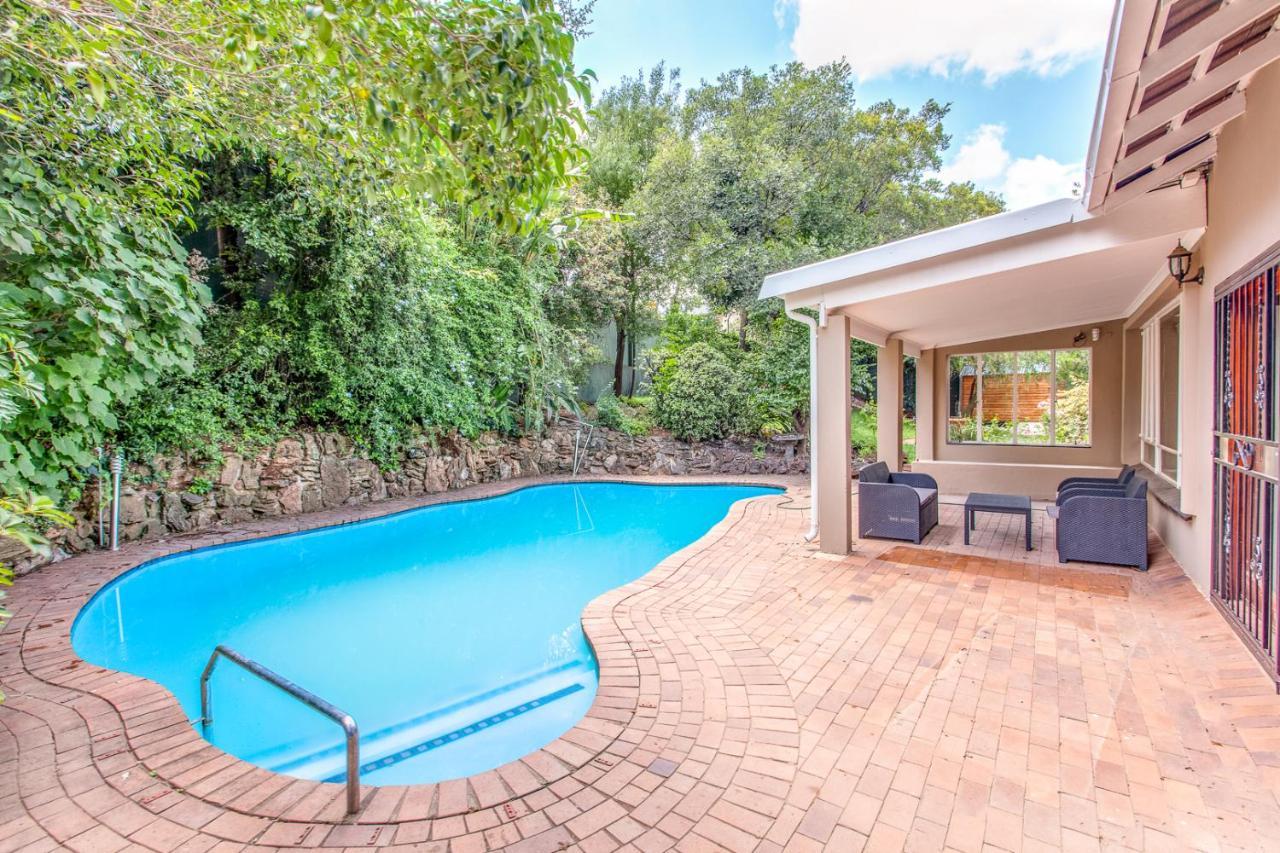 Chalet Chalet 5 Cosmos Johannesburg