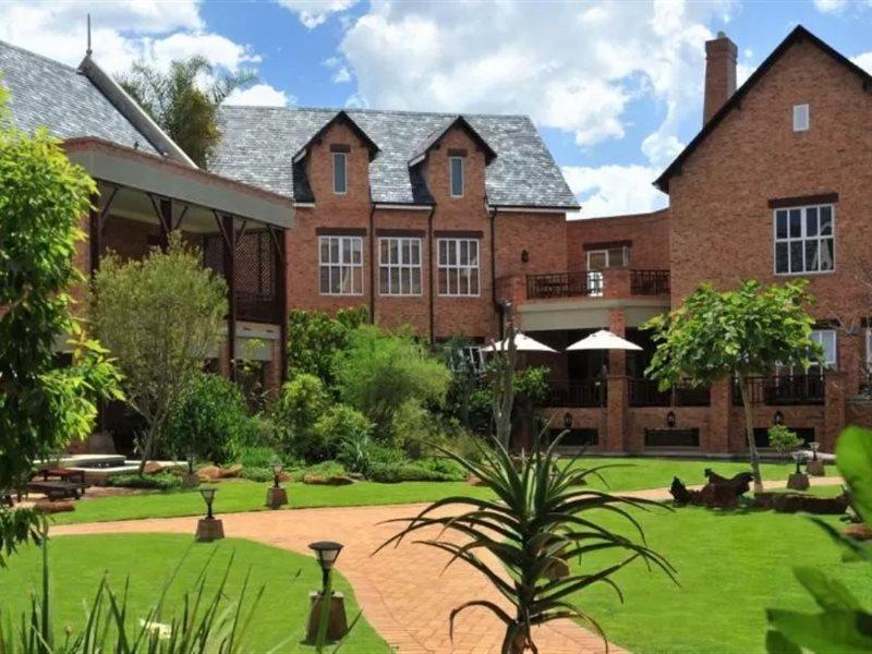 Premier Quatermain Hotel 4*