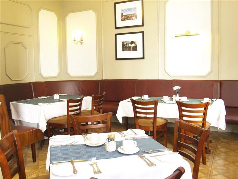 The Devonshire Khách sạn Johannesburg