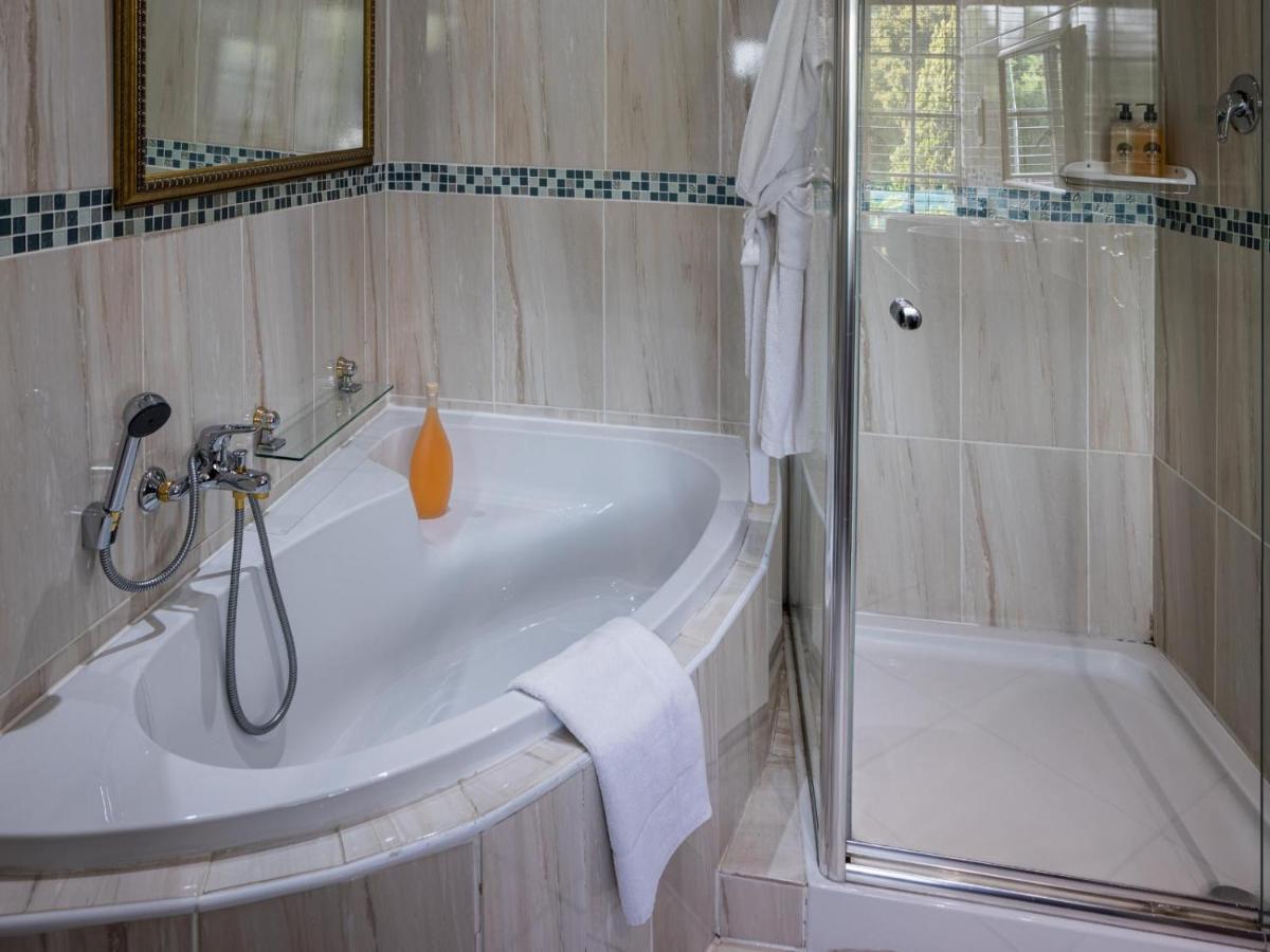 Guest house Gallo Manor Executive