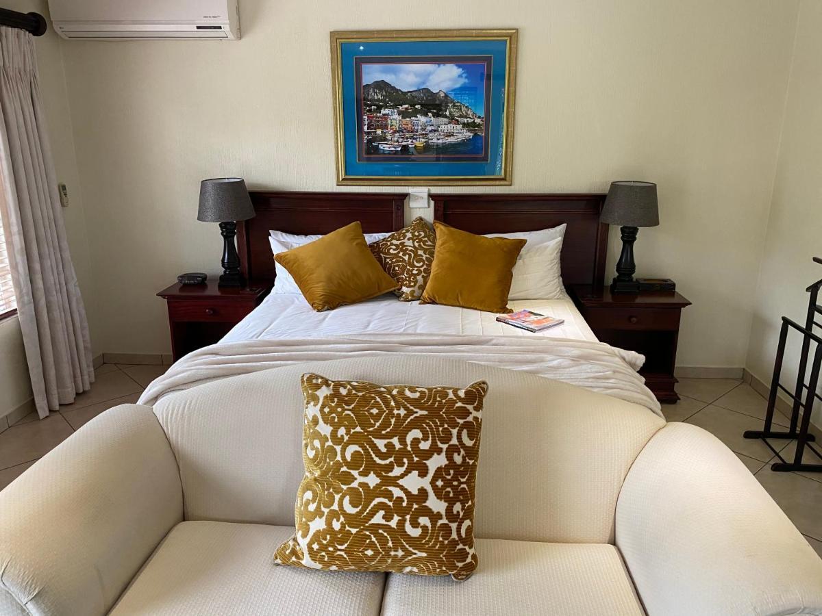 Gallo Manor Executive Guest house